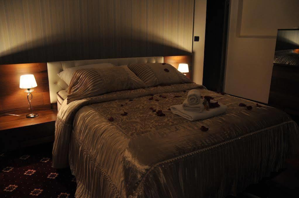 Hotel Espana Naselje Starosjedilaca Zewnętrze zdjęcie