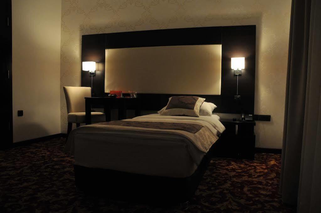 Hotel Espana Naselje Starosjedilaca Zewnętrze zdjęcie