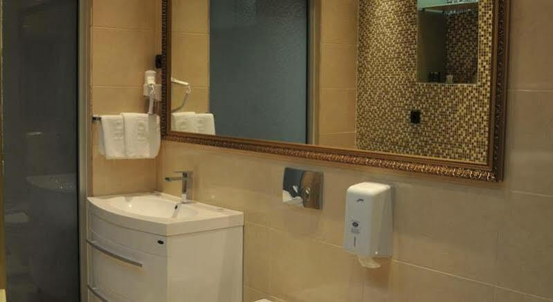 Hotel Espana Naselje Starosjedilaca Zewnętrze zdjęcie
